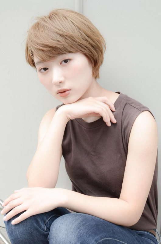 透け感ショート